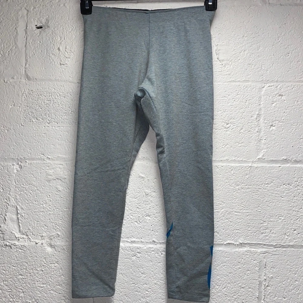 Nike Foldover Capris grey and blue small